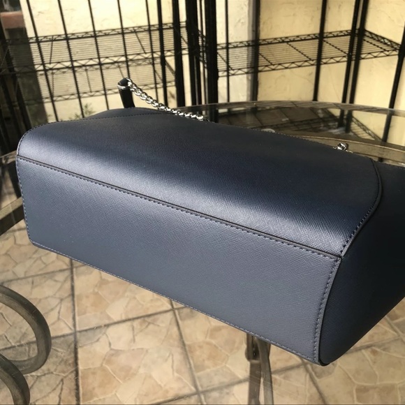 MICHAEL KORS JET SET TRAVEL LARGE CHAIN SHOULDER LEATHER TOTE BAG NAVY/SILVER - Picture 5 of 9